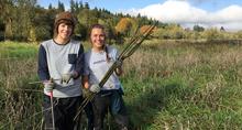 Salmon Creek volunteers Volunteers plant trees at Salmon Creek