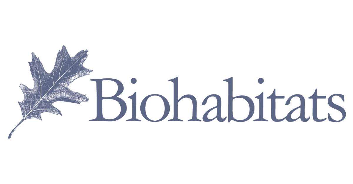 logo with an oak leaf